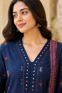 Blue Riva pure cotton suit set with thread work — close-up of weave and embroidery detail, RITAURA